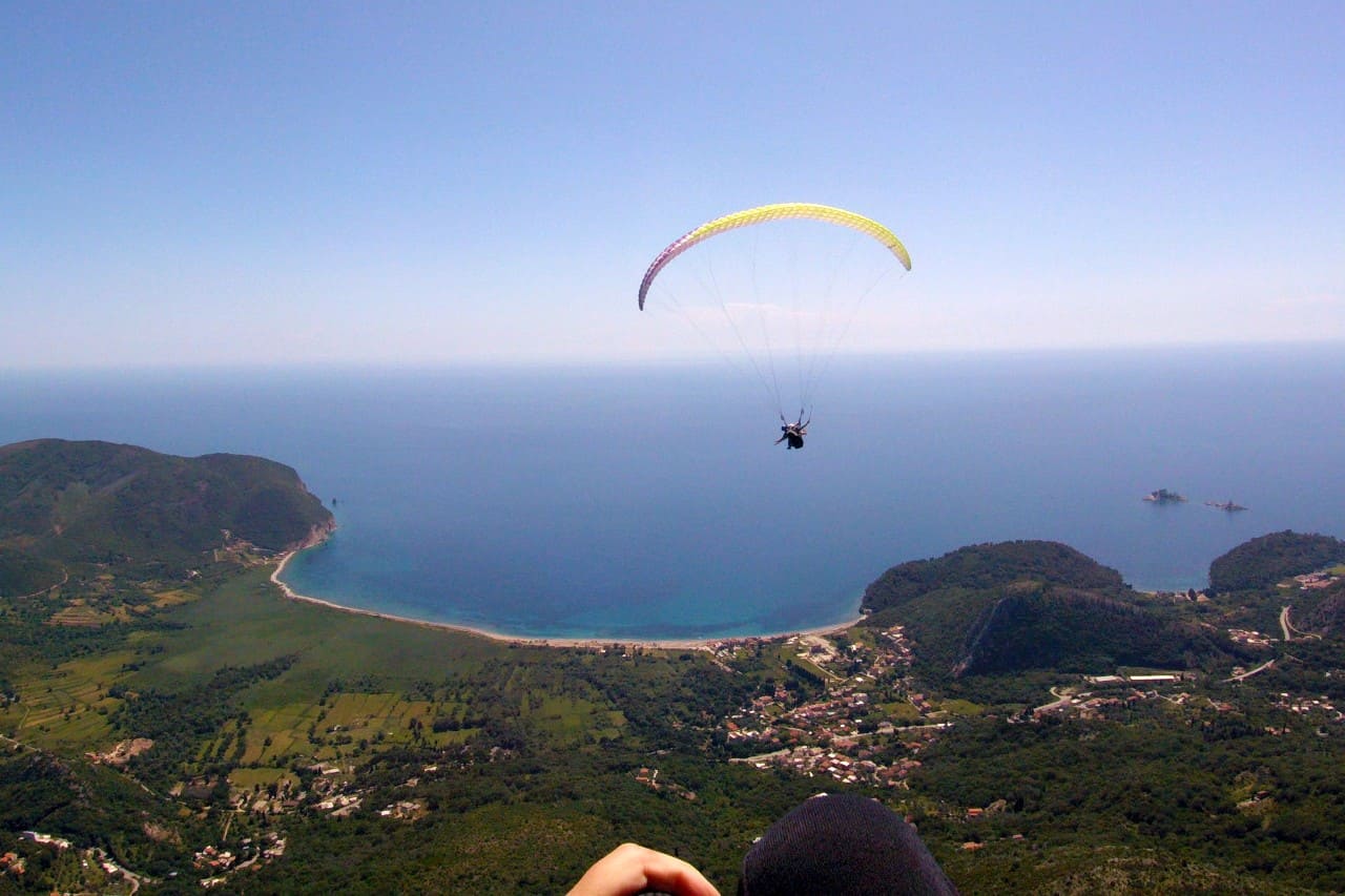 Amazing relaxation in the big bay Buljarica